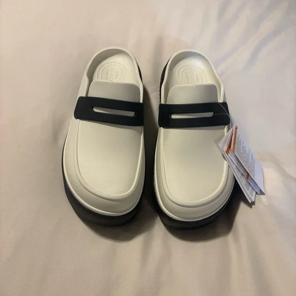 CROCS White and Black Platform Slides - Picture 2 of 2